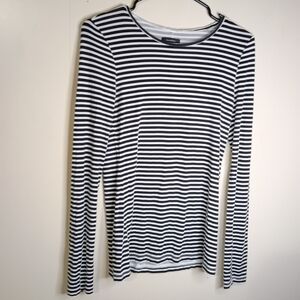 Halogen Black & White Striped Long Sleeve Tee